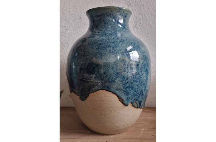 Unika vase (bl-sort)