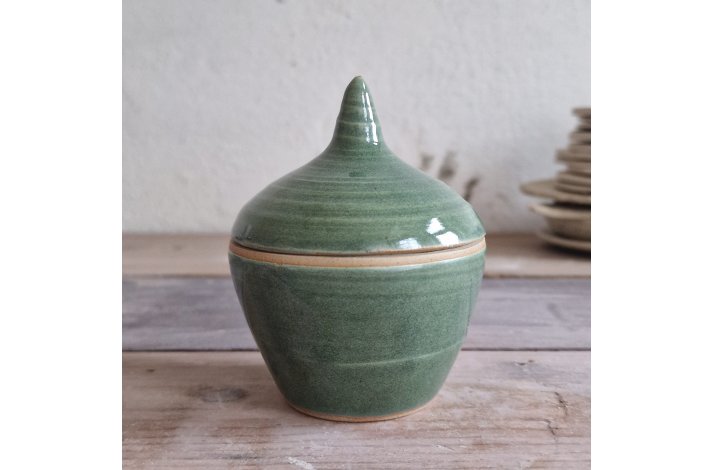 Lille krukke med lg (sgrn)