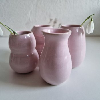 vintergk vase (lyserd)