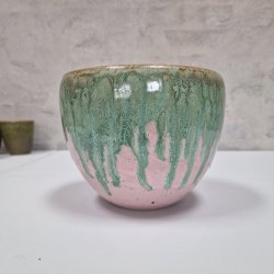 Hj skl /urtepotteskjuler