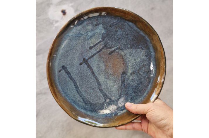 Store fade / tallerkener i blbrune nuancer