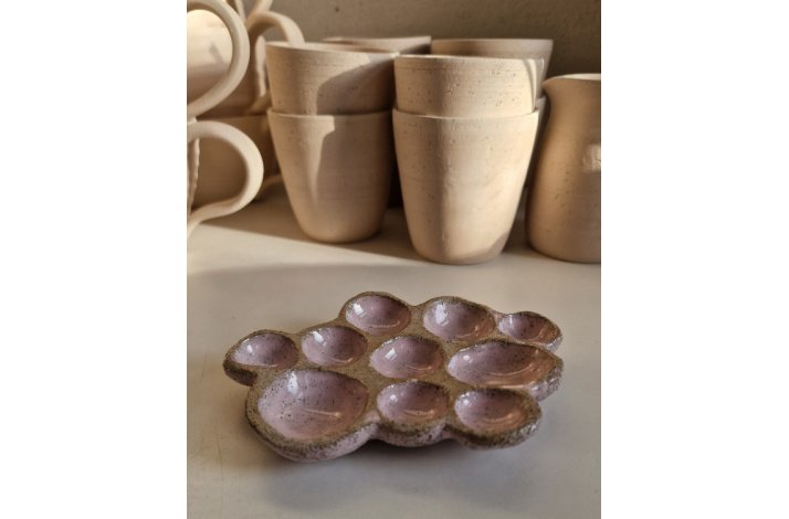 Bobleformet Smykkeholder  lyserd med pletter