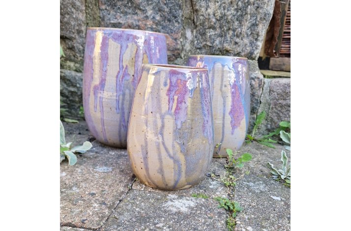 Mellemstor vase med l�beglasur