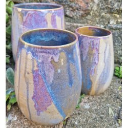 Mellemstor vase med l�beglasur