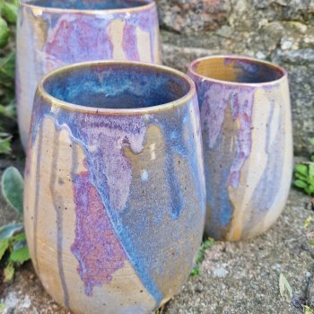 Mellemstor vase med l�beglasur